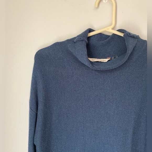 Soft Surroundings The Metro Tunic Turtleneck Cashmere Blend Sweater Size Small - Picture 6 of 9